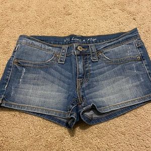 Victoria’s Secret low rise women’s jean shorts